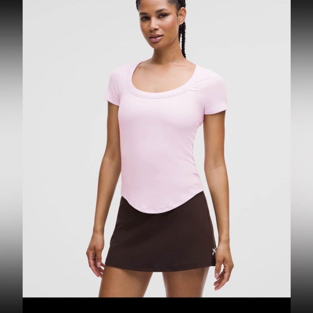 Hold tight scoop neck